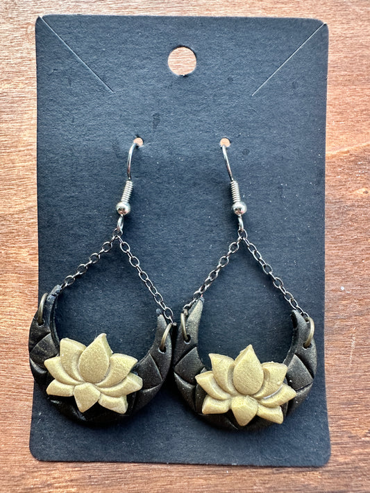 Bronze & Gold Lotus