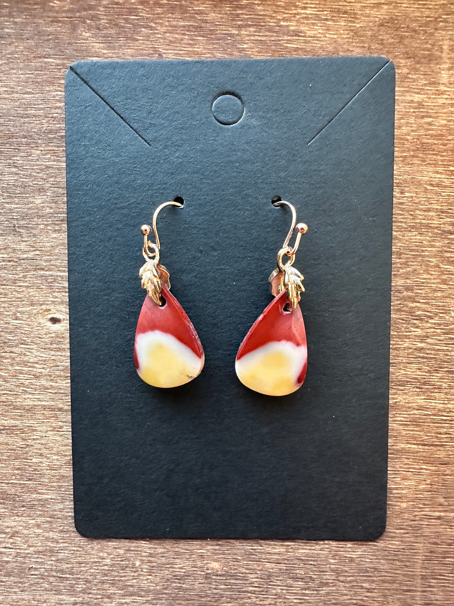 Mookaite (tear drop)